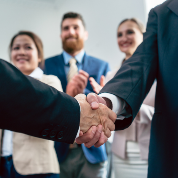 Asistente de Stakeholder Engagement